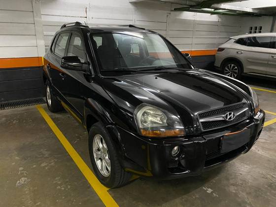 HYUNDAI TUCSON 2.0 MPFI GLS 16V 143CV 2WD GASOLINA 4P AUTOMÁTICO HYUNDAI TUCSON 2.0 MPFI GLS 16V 143CV 2WD GASOLINA 4P AUTOMÁTICO